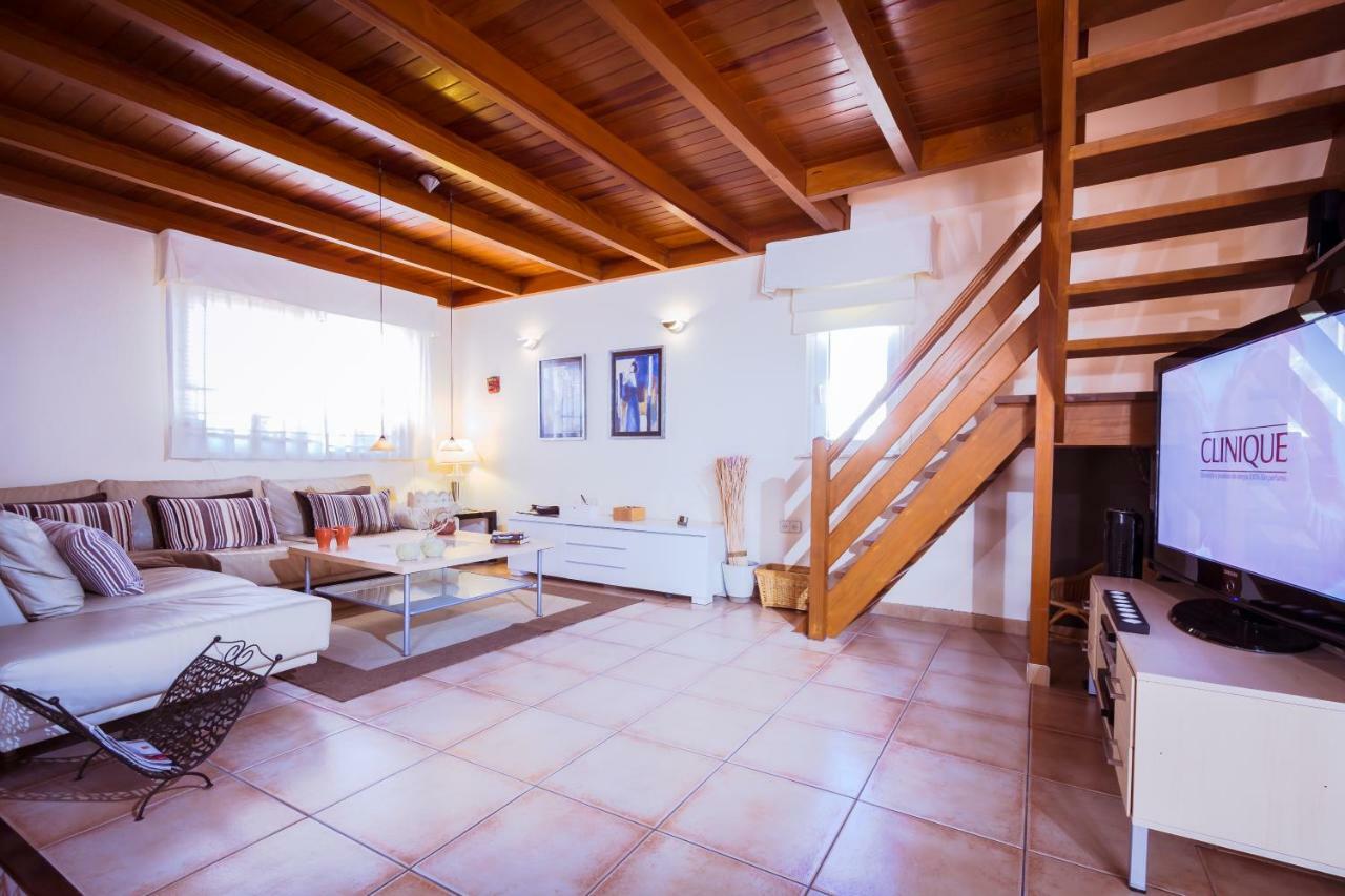Villa Hibiscus Centrum Corralejo Beach Private Pool Family Dış mekan fotoğraf