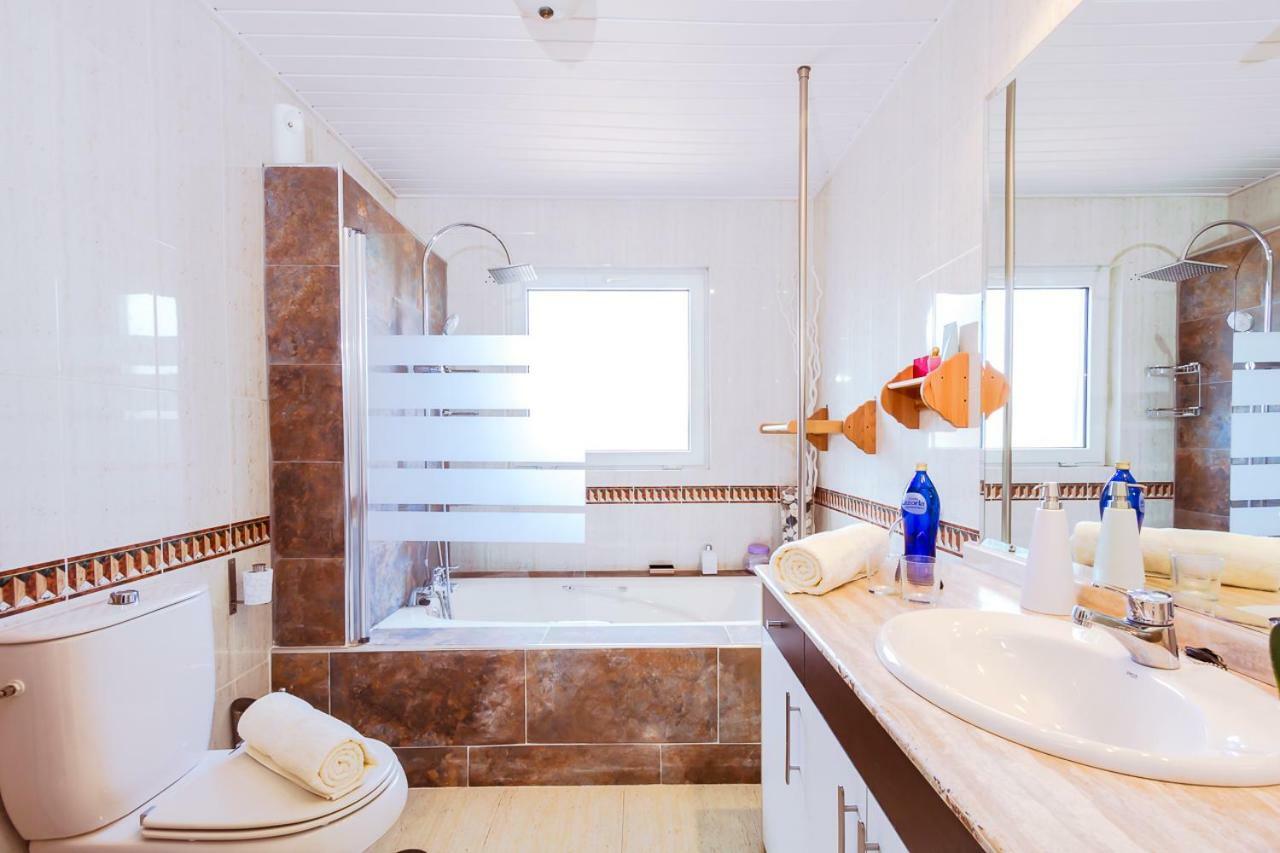 Villa Hibiscus Centrum Corralejo Beach Private Pool Family Dış mekan fotoğraf